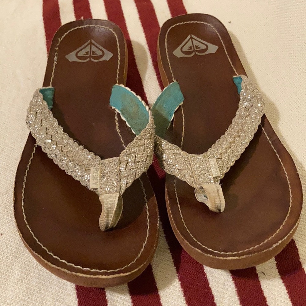 🍬3/$25 Roxy sandals - Picture 4 of 4